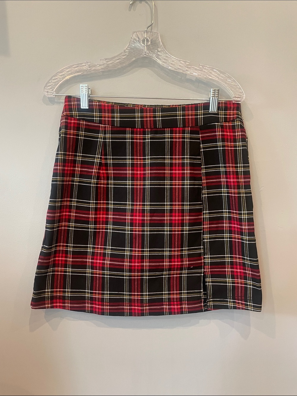Red & Black Plaid Mini Skirt large like new